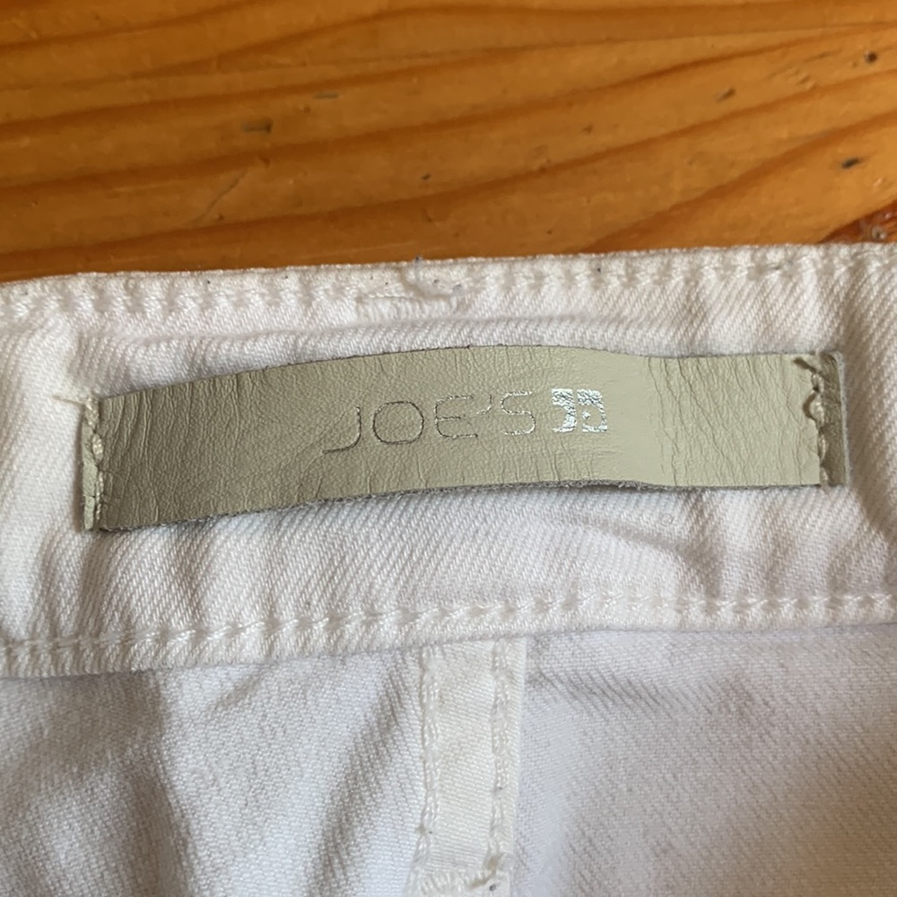 White jeans - Picture 2 of 7